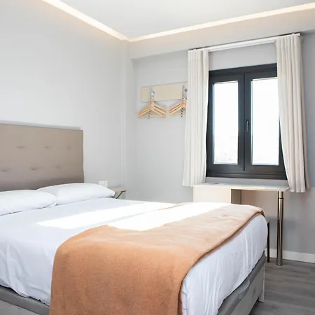 Rosario Galindo Guest house Cullar Vega